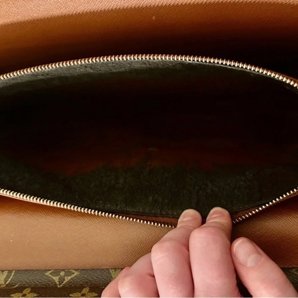 Louis Vuitton Classic Monogram Serviette Conseiller Briefcase